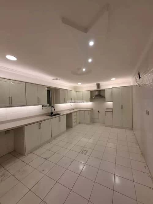 Apartment 183.62 SQM with 5 Bedrooms Al Shooalah, Aldammam