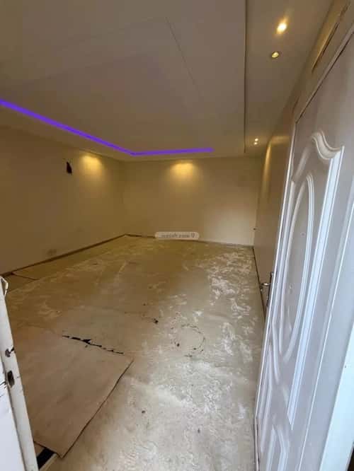 Rest House 400 SQM with 1 Bedroom Al-Mahdiyah, West Riyadh, Riyadh