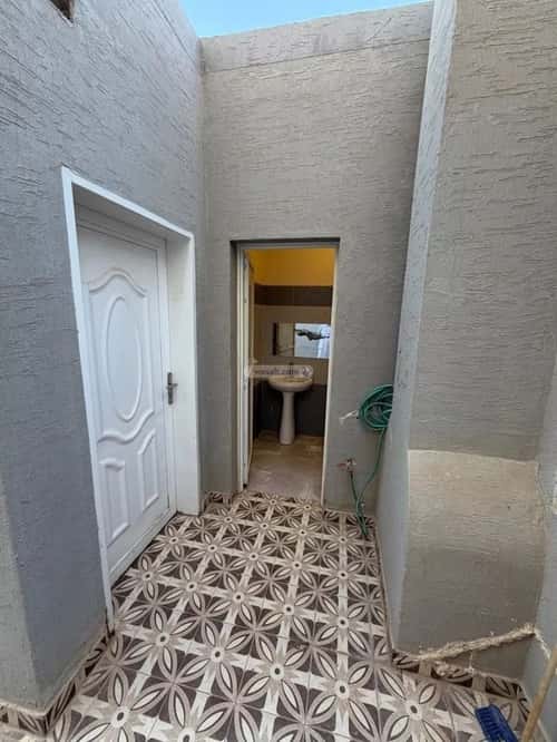 Rest House 400 SQM with 1 Bedroom Al-Mahdiyah, West Riyadh, Riyadh