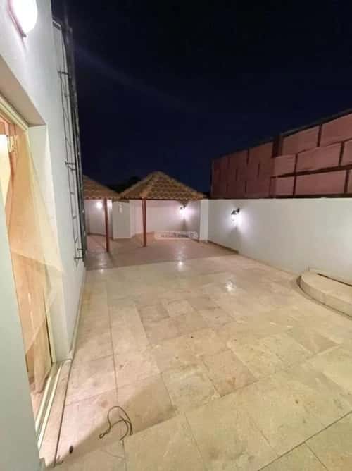 فيلا 570 متر مربع شرقية على شارع 12م النهضة، شمال جدة، جدة