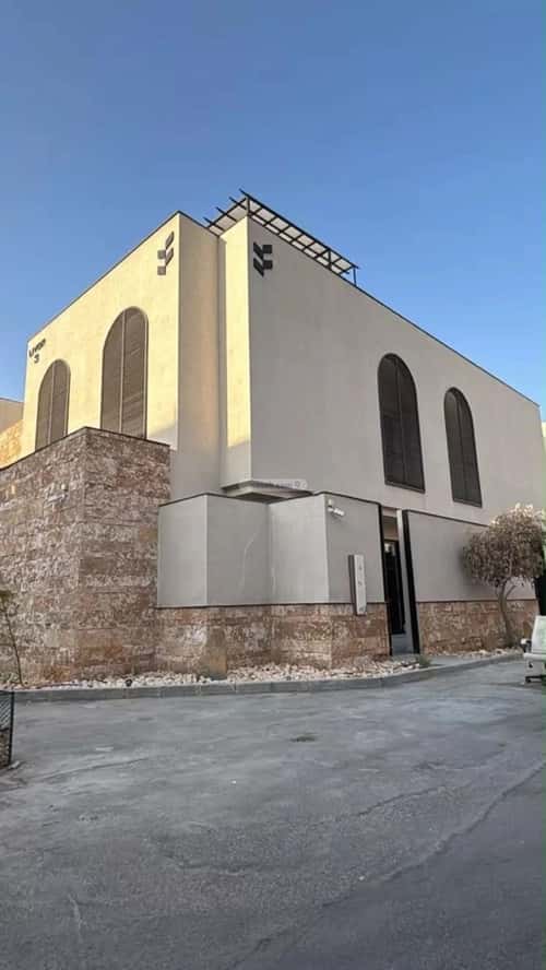 Villa 197.25 SQM Facing South West on 15m Width Street Qurtubah, East Riyadh, Riyadh