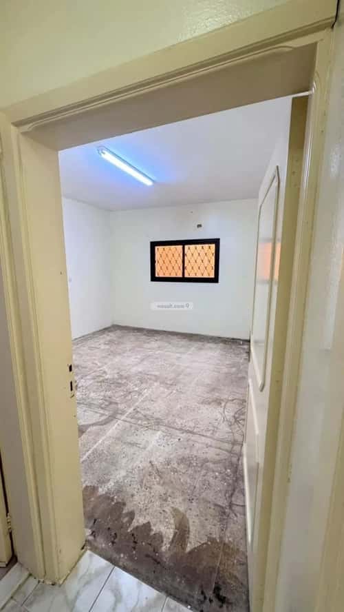 Floor 420 SQM with 7 Bedrooms Ar-Rawdah, East Riyadh, Riyadh