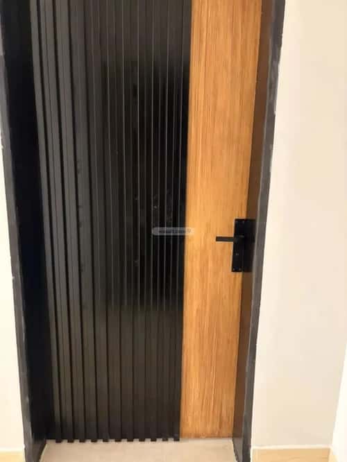 Building 661.75 SQM Facing East Dahiat Namar, West Riyadh, Riyadh