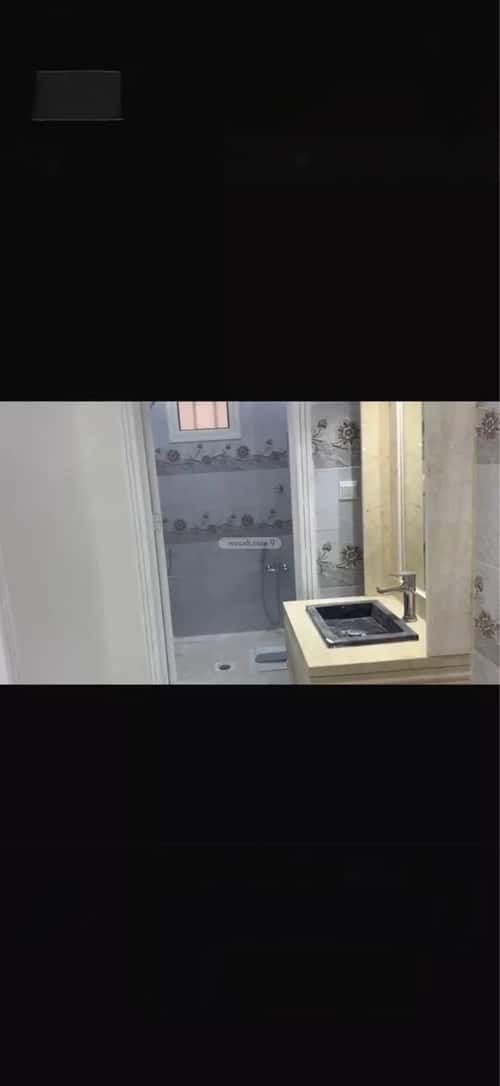 Floor 480 SQM with 8 Bedrooms Twaeeq, West Riyadh, Riyadh