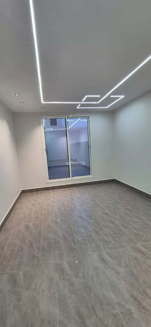 Apartment 174.19 SQM with 6 Bedrooms King Fahad Dist, Aldammam