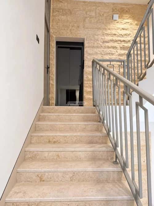 Floor 174.97 SQM with 5 Bedrooms Ar-Rawabi, East Riyadh, Riyadh