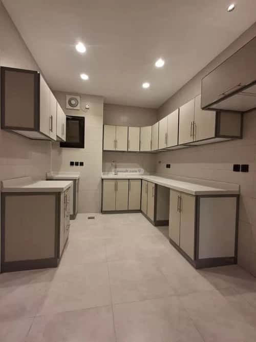 Apartment 489.375 SQM with 3 Bedrooms Al Faysaleyyah, North Jeddah, Jeddah