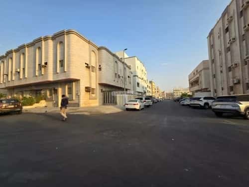 Building 700 SQM Facing North Al Rughamah, East Jeddah, Jeddah