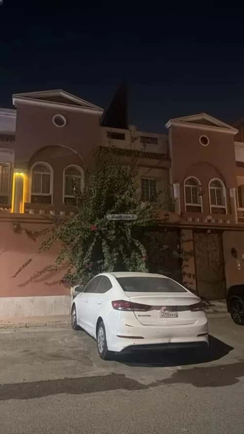 Villa 312.5 SQM Facing North on 16m Width Street Al Hamadhnyah, East Jeddah, Jeddah
