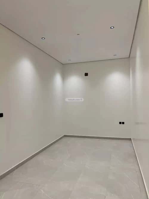 Building 800 SQM Facing North Twaeeq, West Riyadh, Riyadh