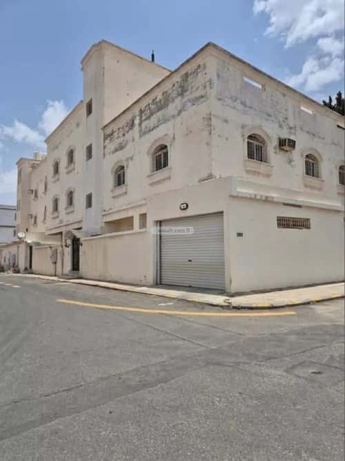 Building 492 SQM Facing South The Dhabab, Abha