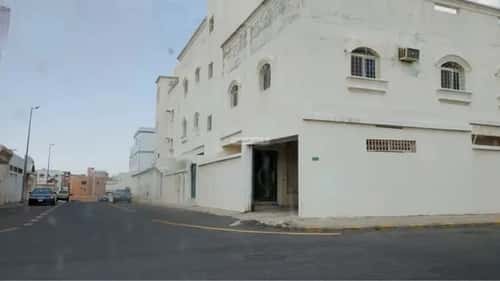 عمارة 492 متر مربع واجهة جنوبية الضباب، أبها