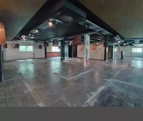 عمارة 640 متر مربع واجهة غربية العليا، وسط الرياض، الرياض