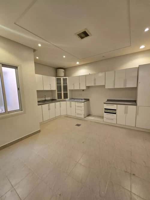 Floor 550 SQM with 3 Bedrooms Al-Wadi, North Riyadh, Riyadh