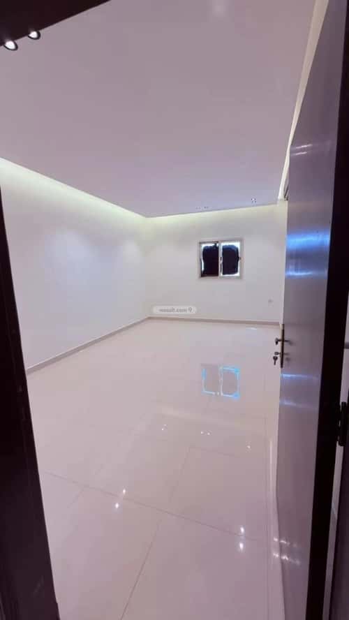 Apartment 900 SQM with 3 Bedrooms Qurtubah, East Riyadh, Riyadh