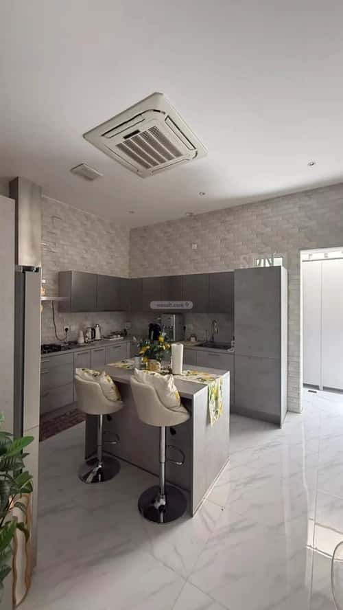 Villa 304.5 SQM Facing East with 5 Bedrooms Al-Arid, North Riyadh, Riyadh