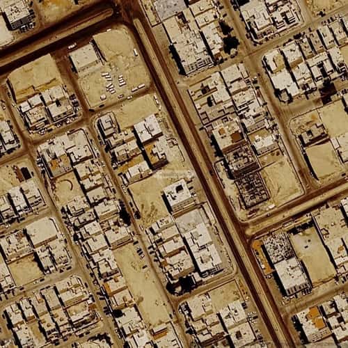 أرض 720 متر مربع شرقية على شارع 36م النرجس، شمال الرياض، الرياض