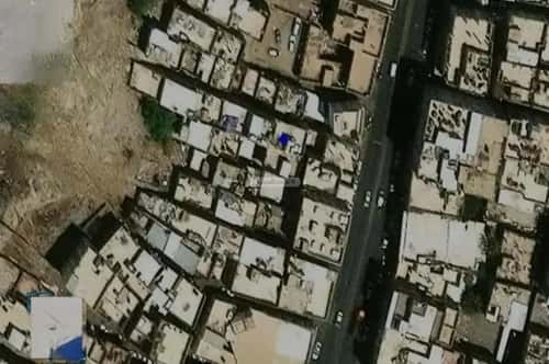 Land 104.98 SQM Facing South on 2.55m Width Street Alotaybia, Makkah Al Mukarramah