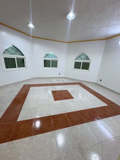 Apartment 750 SQM with 3 Bedrooms Al-Hamra, East Riyadh, Riyadh