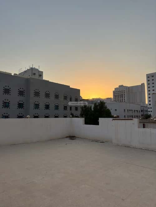 Villa 990 SQM Facing South with 12 Bedrooms Aljameaa, Makkah Al Mukarramah