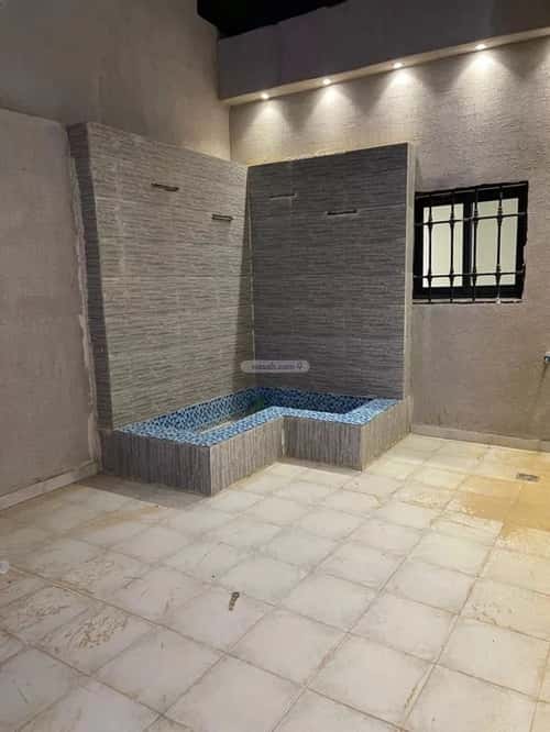 دور 300 متر مربع ب 7 غرف عكاظ، جنوب الرياض، الرياض