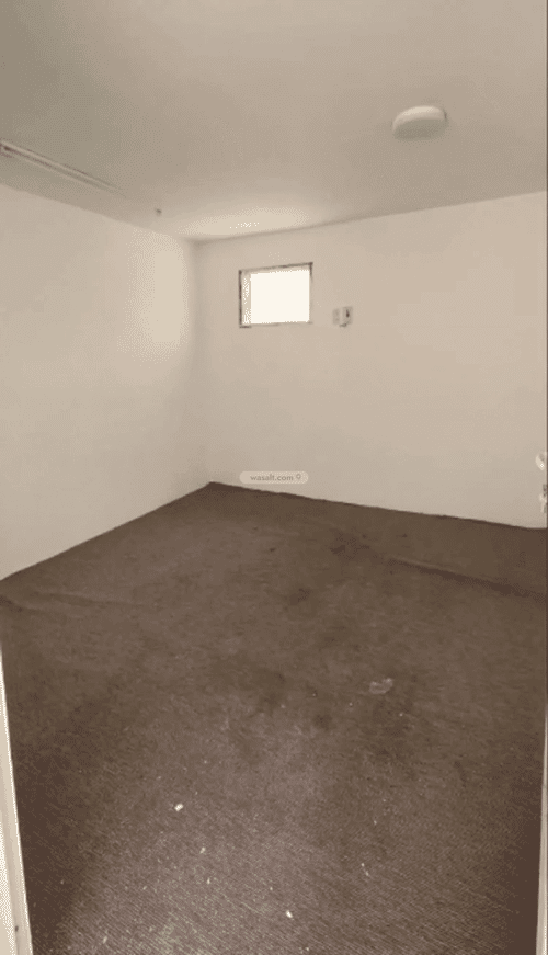 Building 600 SQM Facing South Al Salam, Aldammam