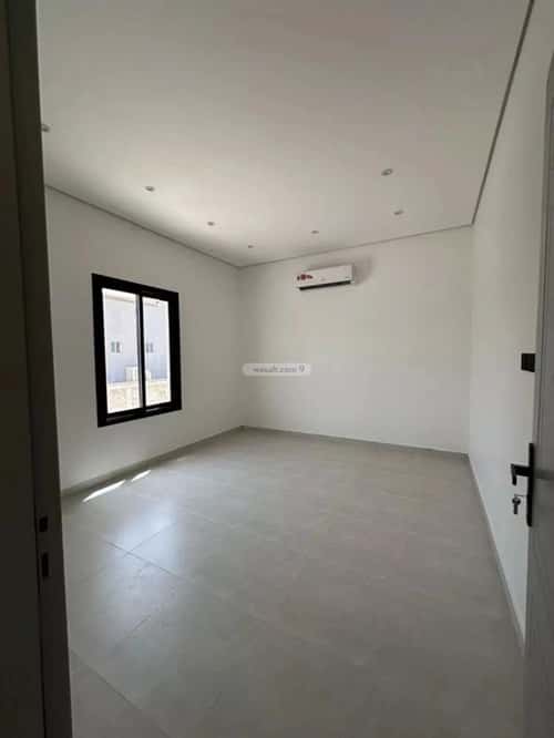 Floor 318 SQM with 5 Bedrooms Ar-Rimal, East Riyadh, Riyadh