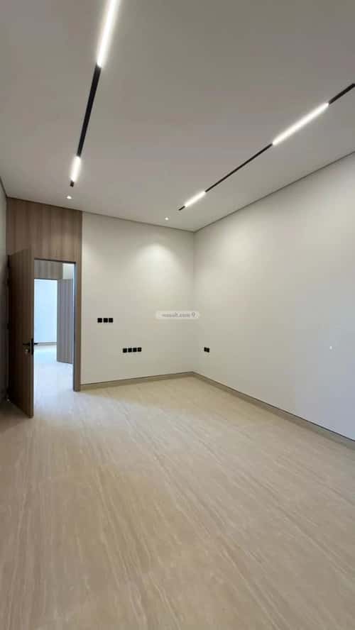 Villa 369.63 SQM Facing North East on 20m Width Street Al-Mahdiyah, West Riyadh, Riyadh