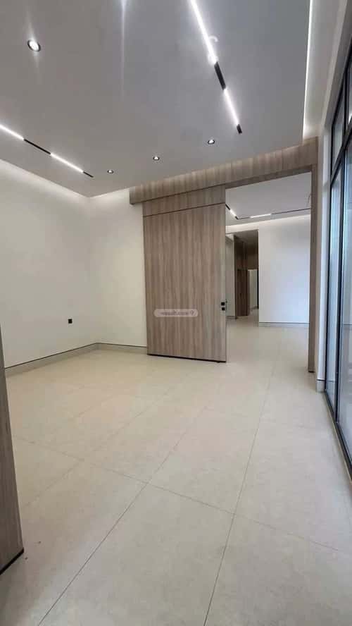 Floor 184.88 SQM with 6 Bedrooms Al-Janadriyah, East Riyadh, Riyadh