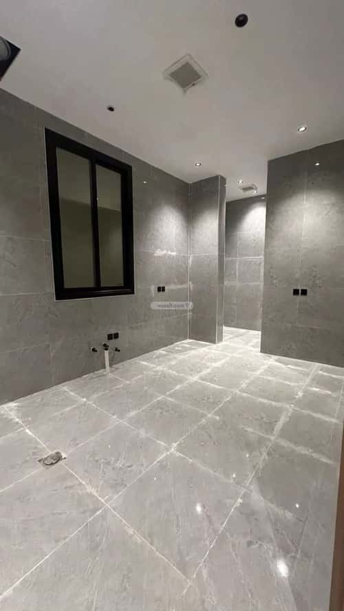 Floor 206.05 SQM with 5 Bedrooms Al Bayan, East Riyadh, Riyadh
