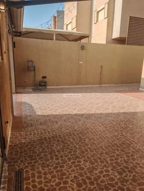 Floor 370.5 SQM with 4 Bedrooms Al-Yasmeen, North Riyadh, Riyadh