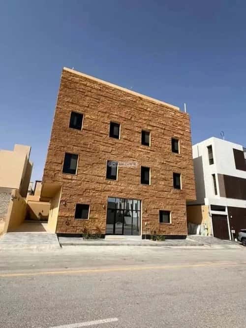 Building 400 SQM Facing South Al-Mahdiyah, West Riyadh, Riyadh