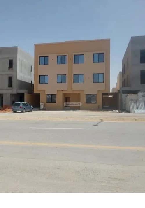 Building 400 SQM Facing North Al-Mahdiyah, West Riyadh, Riyadh