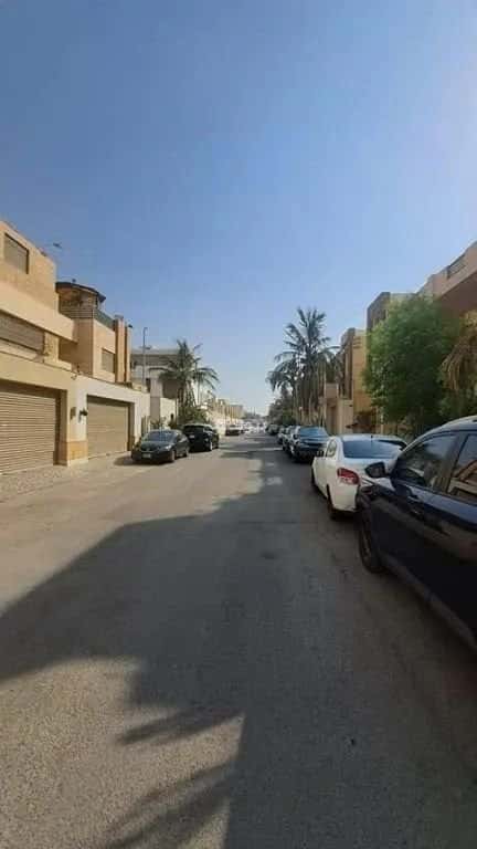 فيلا 360 متر مربع شرقية على شارع 12م الخالدية، شمال جدة، جدة