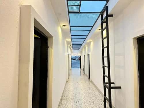 عمارة 300 متر مربع واجهة غربية الفيصلية، وسط الرياض، الرياض