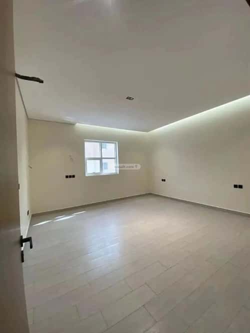 Villa 500 SQM Facing South with 5 Bedrooms West An-Naseem, East Riyadh, Riyadh