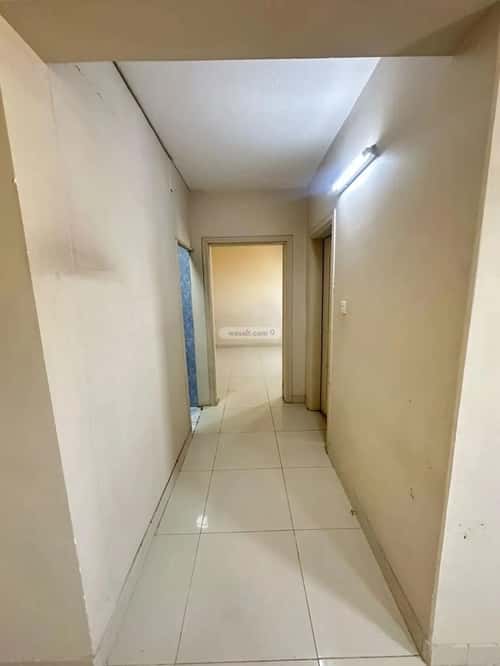 Building 750 SQM Facing West Al-Khaleej, East Riyadh, Riyadh