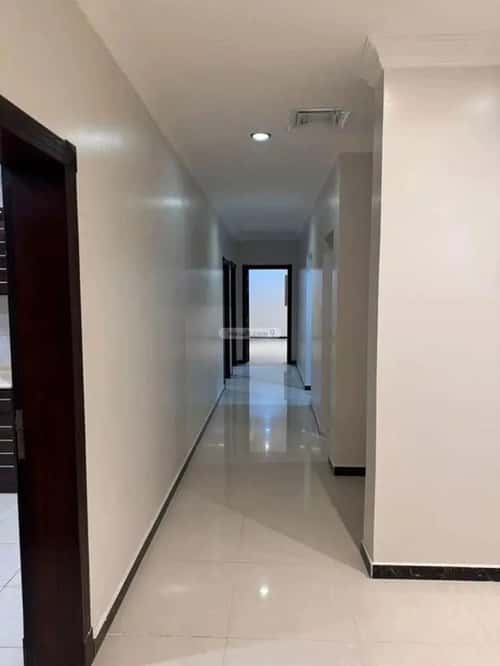 Apartment 213.3 SQM with 5 Bedrooms Hajer, Aldammam