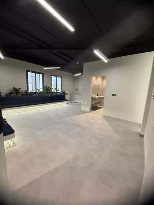 Building 500 SQM Facing West Abdullah Fuad, Aldammam