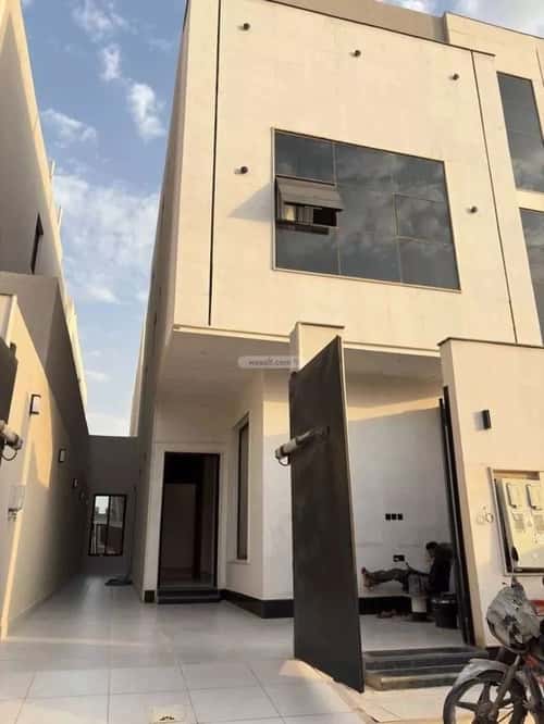 دور 138.91 متر مربع ب 4 غرف الرمال، شرق الرياض، الرياض