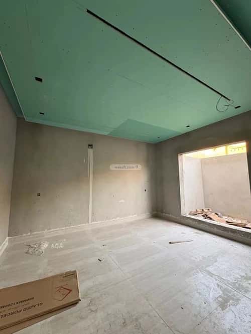 فيلا 250 متر مربع شرقية على شارع 15م المونسية، شرق الرياض، الرياض