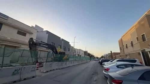 Building 313.95 SQM Facing East West Umm Al Hamam, West Riyadh, Riyadh