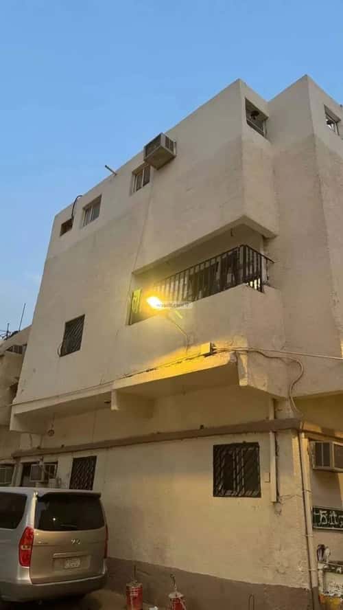 فيلا 117 متر مربع شمالية غربية على شارع 10م أم الحمام الشرقي، غرب الرياض، الرياض