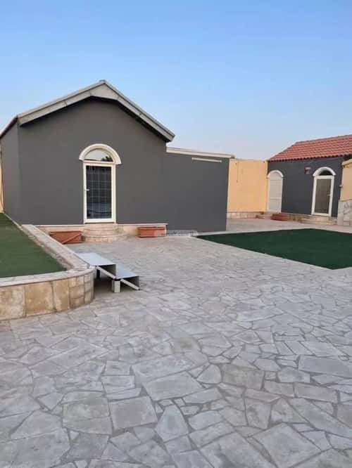 Rest House 160.6 SQM with 5 Bedrooms Binban, Riyadh