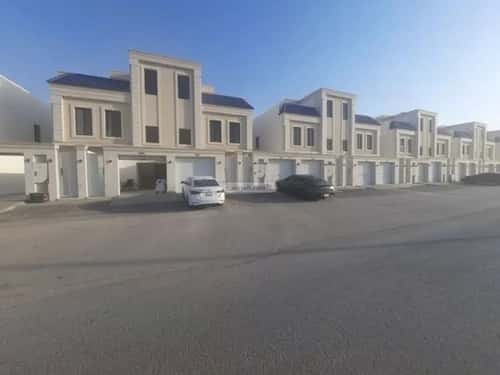 Floor 290.87 SQM with 5 Bedrooms Okaz, South Riyadh, Riyadh