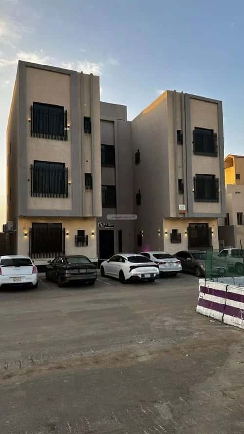 Building 400 SQM Facing South Dahrat Laban, West Riyadh, Riyadh