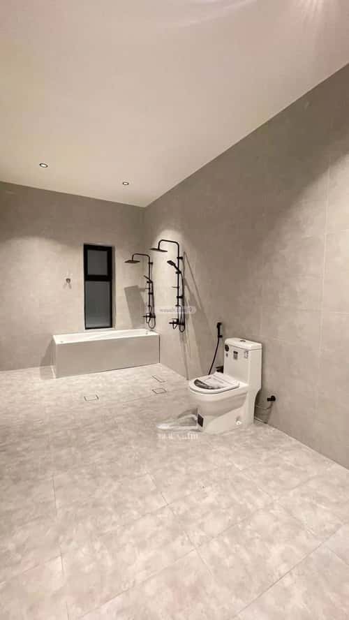 Villa 630 SQM Facing North East on 15m Width Street Al Tahlyah, Khobar
