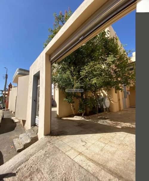 Villa 500 SQM Facing South on 12m Width Street Al-Muntazah Al-Sharqi, Hayil