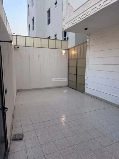 Apartment 221.2 SQM with 5 Bedrooms Al Hammraa, Khobar