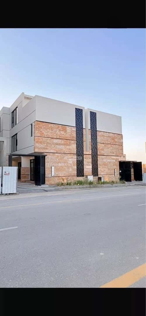 Villa 537.02 SQM Facing East with 5 Bedrooms Al-Mahdiyah, West Riyadh, Riyadh